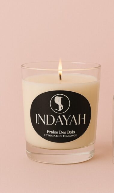 Fraise des bois-Bougie parfumée-130g-INDAYAH